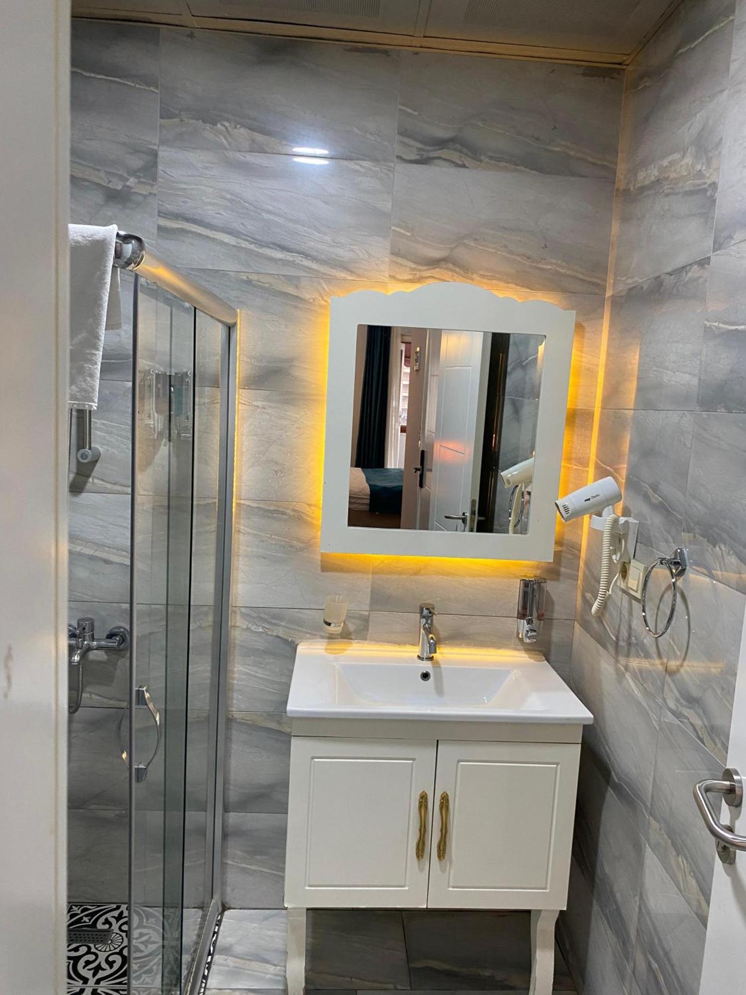 Hotel Miss Taksim 2*