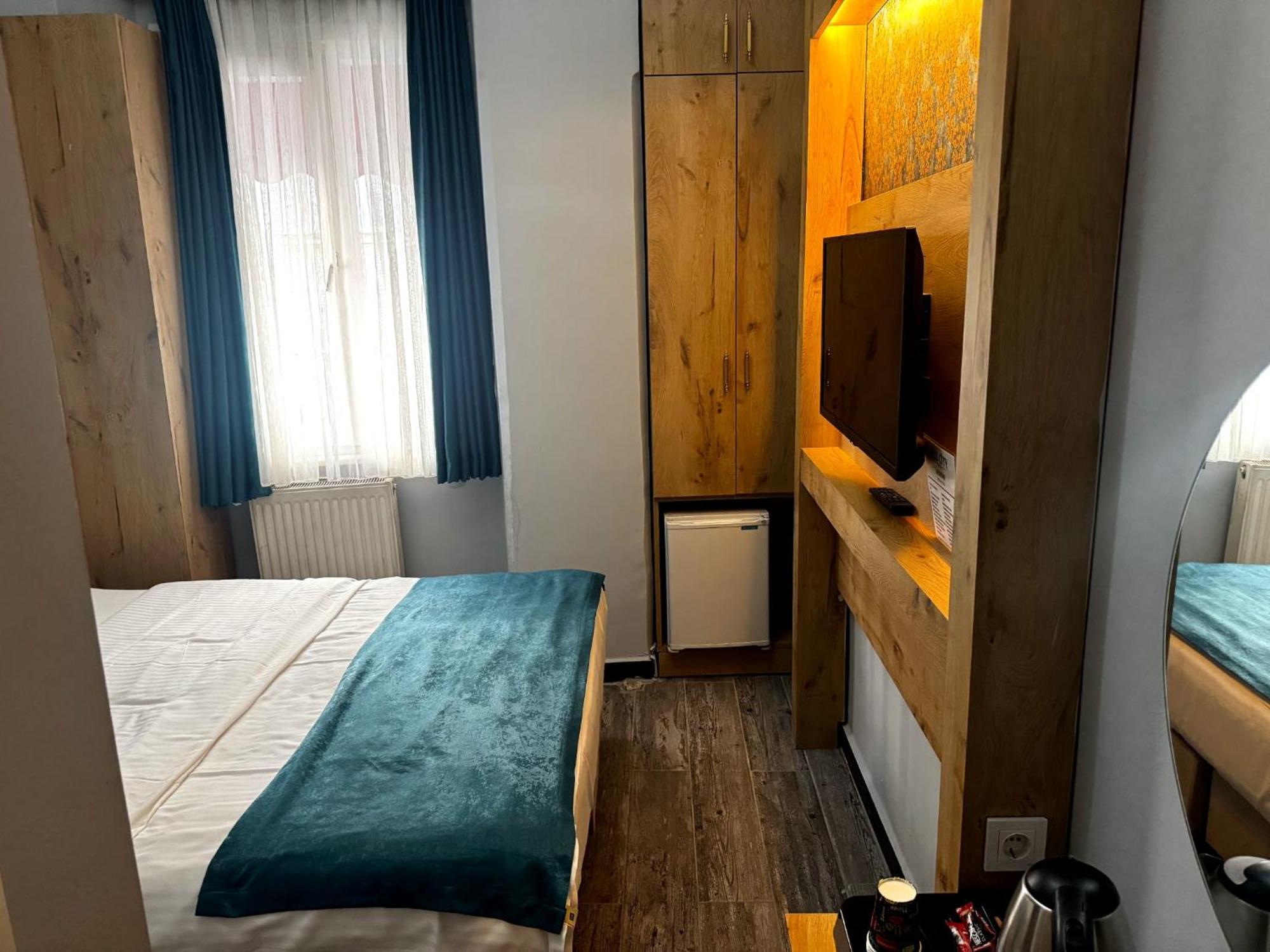 Miss Taksim Otel 2*